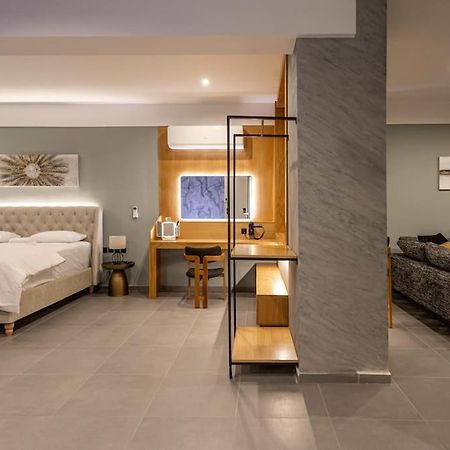 Smaragdi Luxury Jacuzzi Apartment Noho Premium Living Aten Exteriör bild