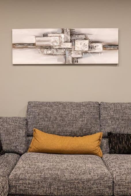Smaragdi Luxury Jacuzzi Apartment Noho Premium Living Aten Exteriör bild